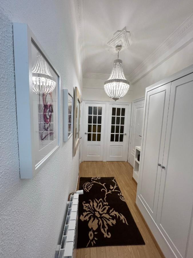 Ferienwohnung Amplio Y Centrico Piso Con Patio. A Coruña Exterior foto